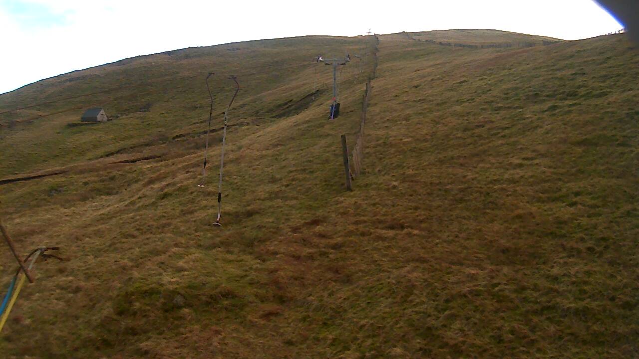 Image from 2021/11/26 for Tow Hut