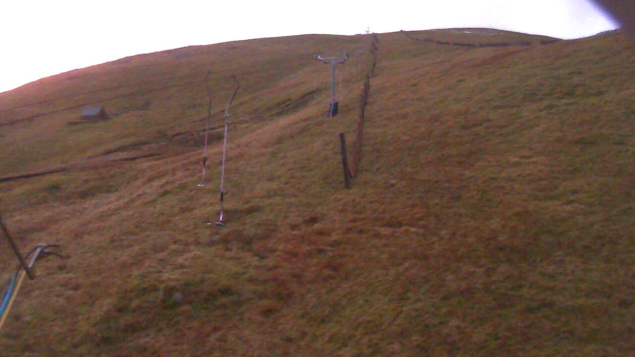 Image from 2021/12/03 for Tow Hut