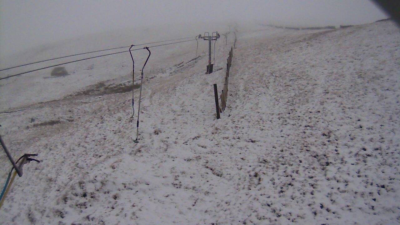 Image from 2021/12/04 for Tow Hut