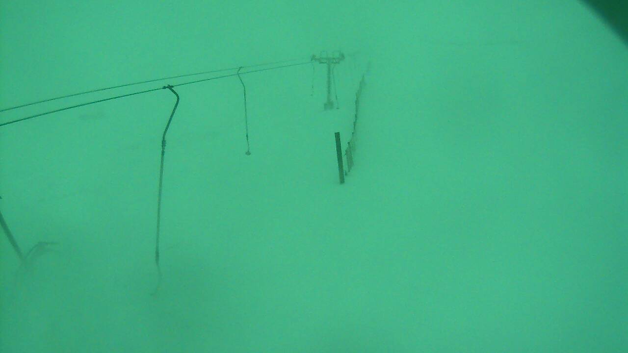 Image from 2021/12/07 for Tow Hut