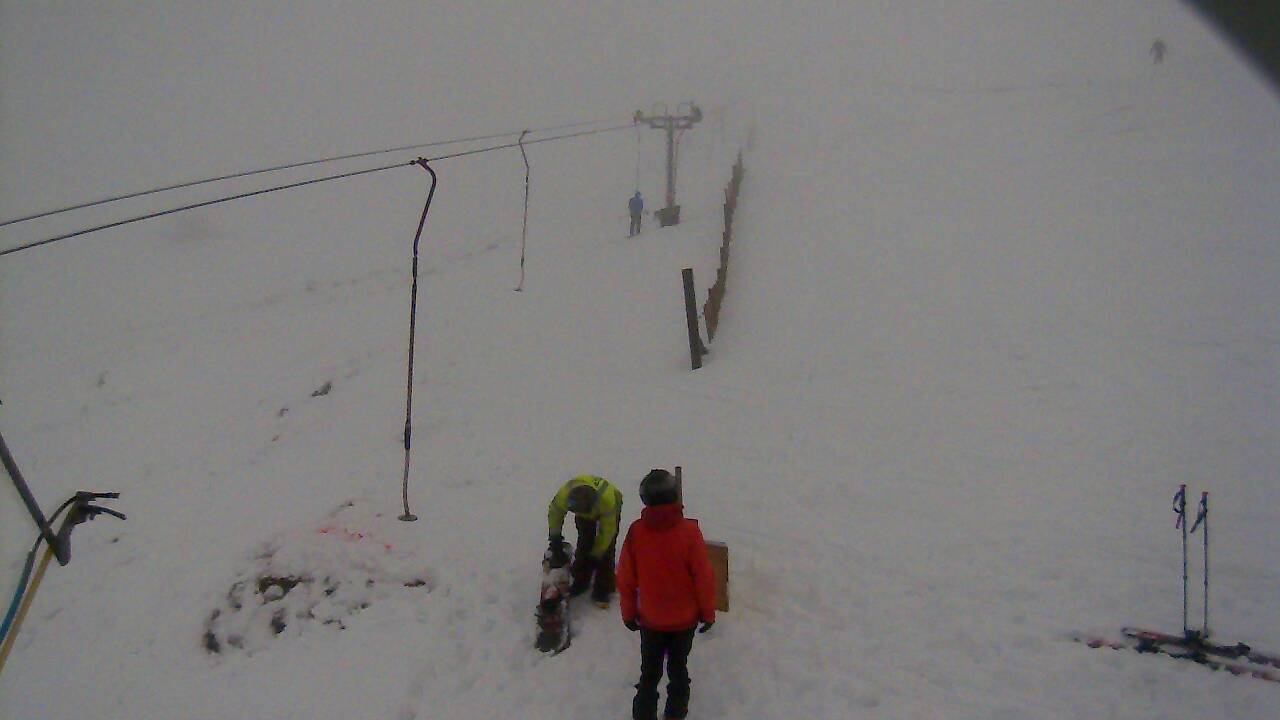 Image from 2021/12/09 for Tow Hut