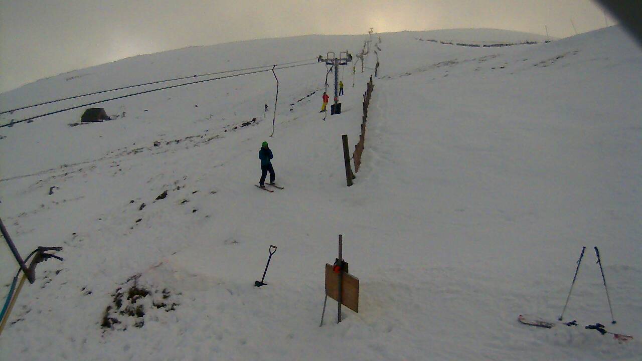 Image from 2021/12/10 for Tow Hut