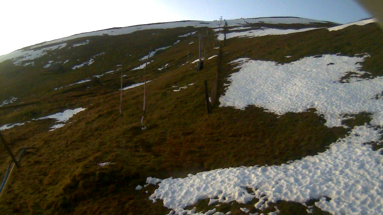 Image from 2021/12/16 for Tow Hut