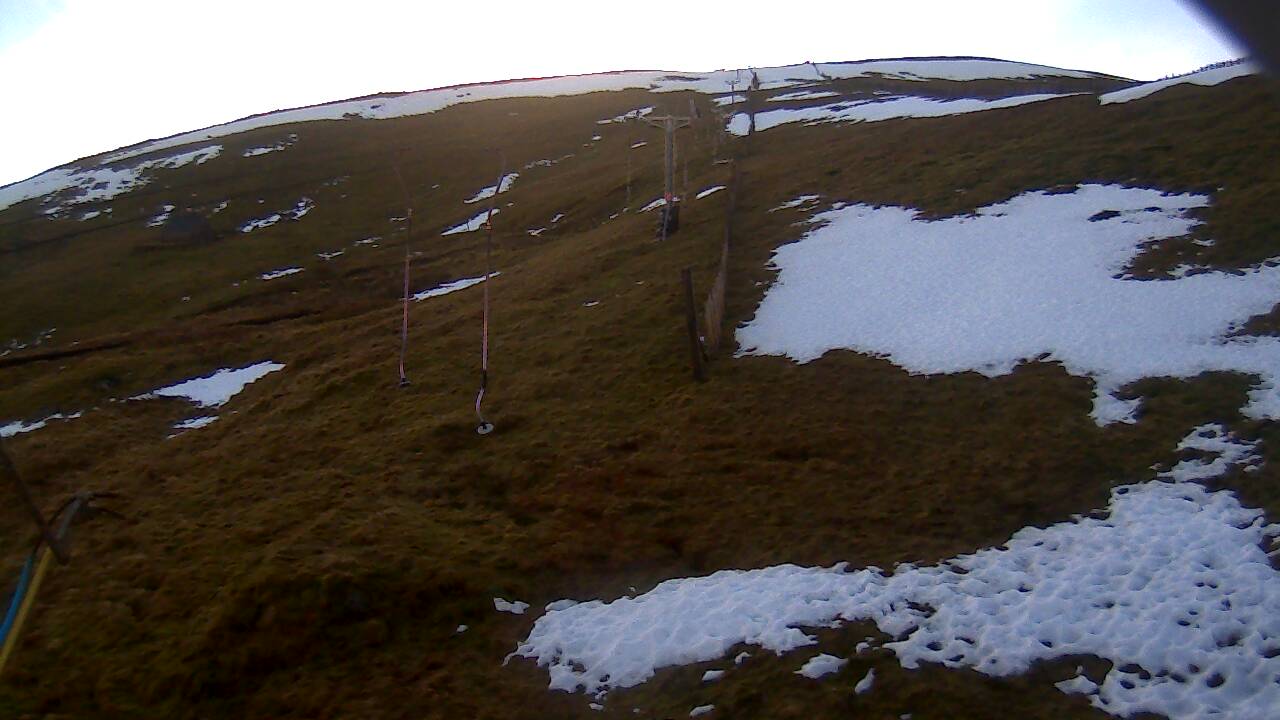 Image from 2021/12/17 for Tow Hut