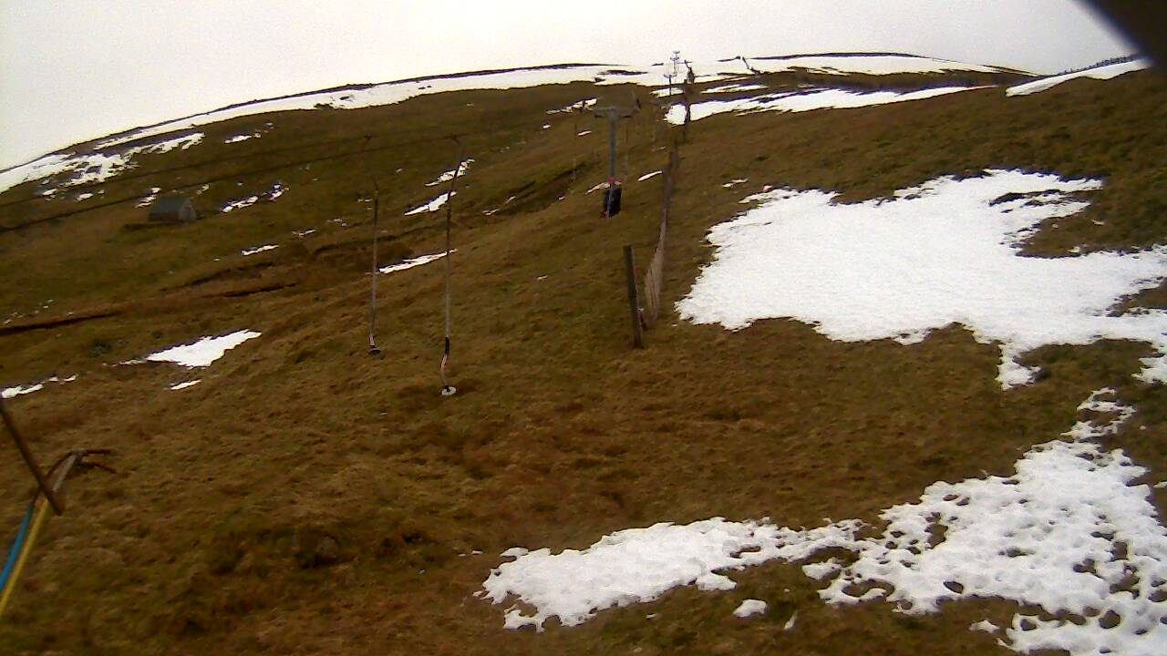 Image from 2021/12/22 for Tow Hut