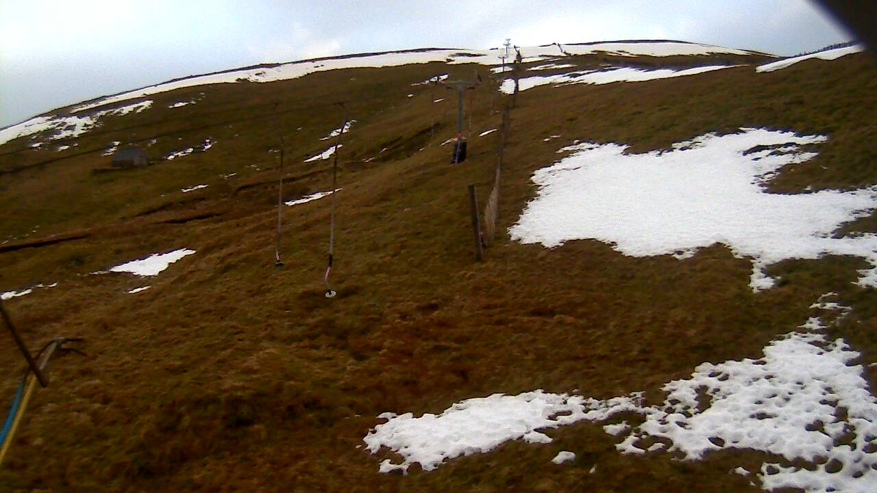 Image from 2021/12/22 for Tow Hut