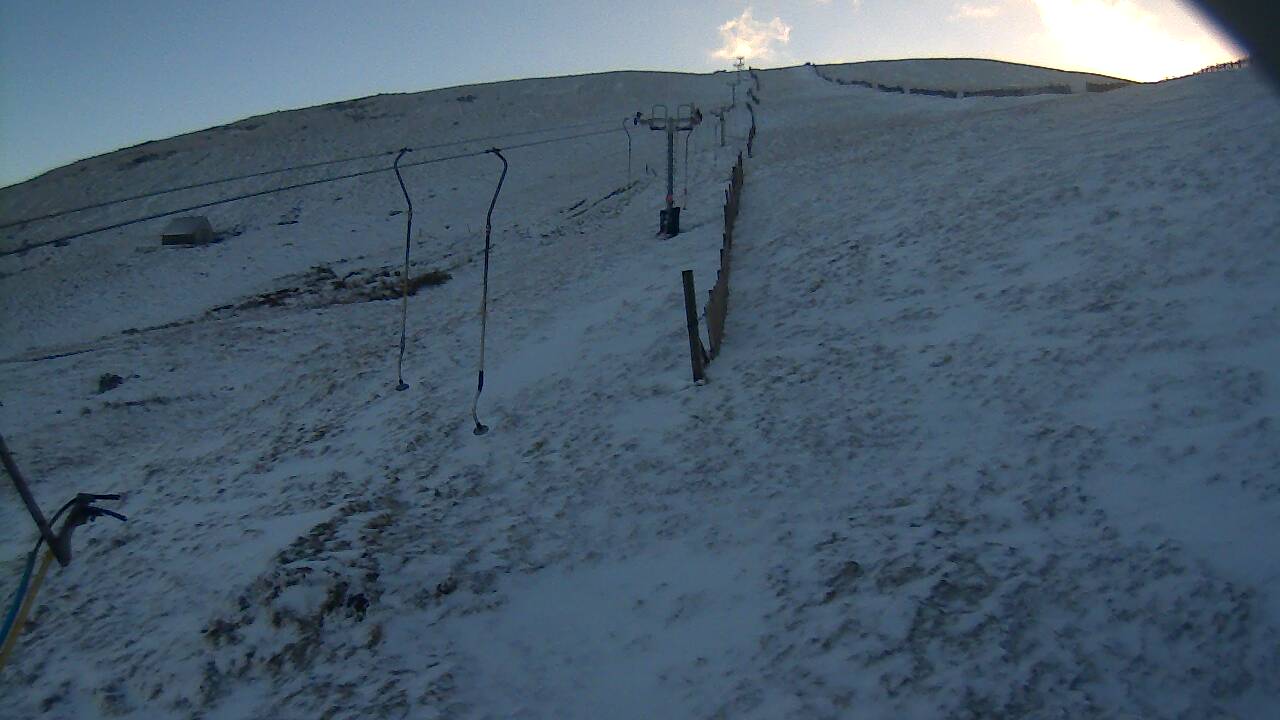 Image from 2022/01/05 for Tow Hut