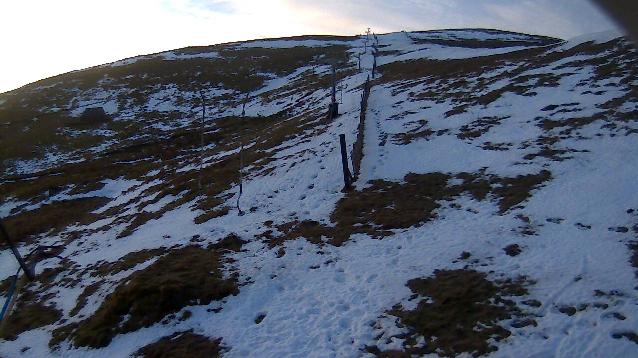 Image from 2022/01/11 for Tow Hut