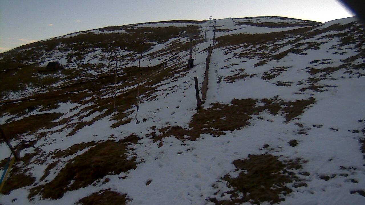 Image from 2022/01/11 for Tow Hut