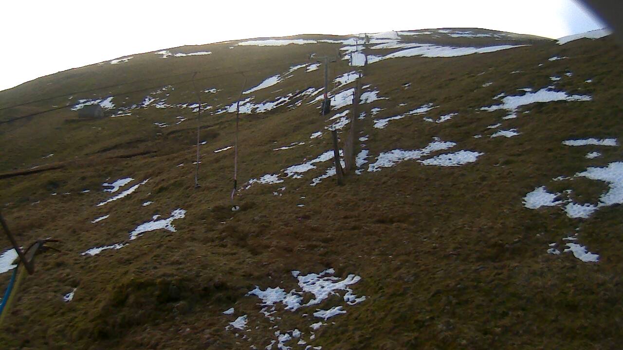 Image from 2022/01/18 for Tow Hut