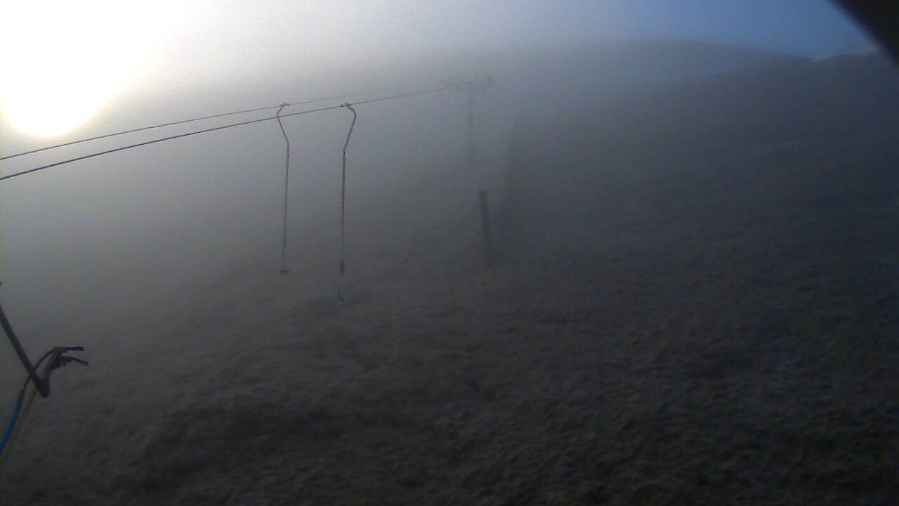 Image from 2022/01/25 for Tow Hut