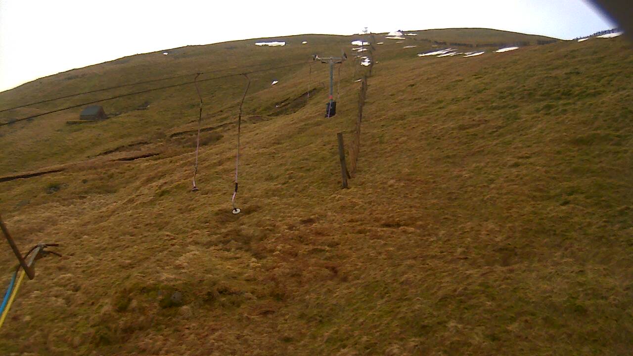 Image from 2022/01/27 for Tow Hut