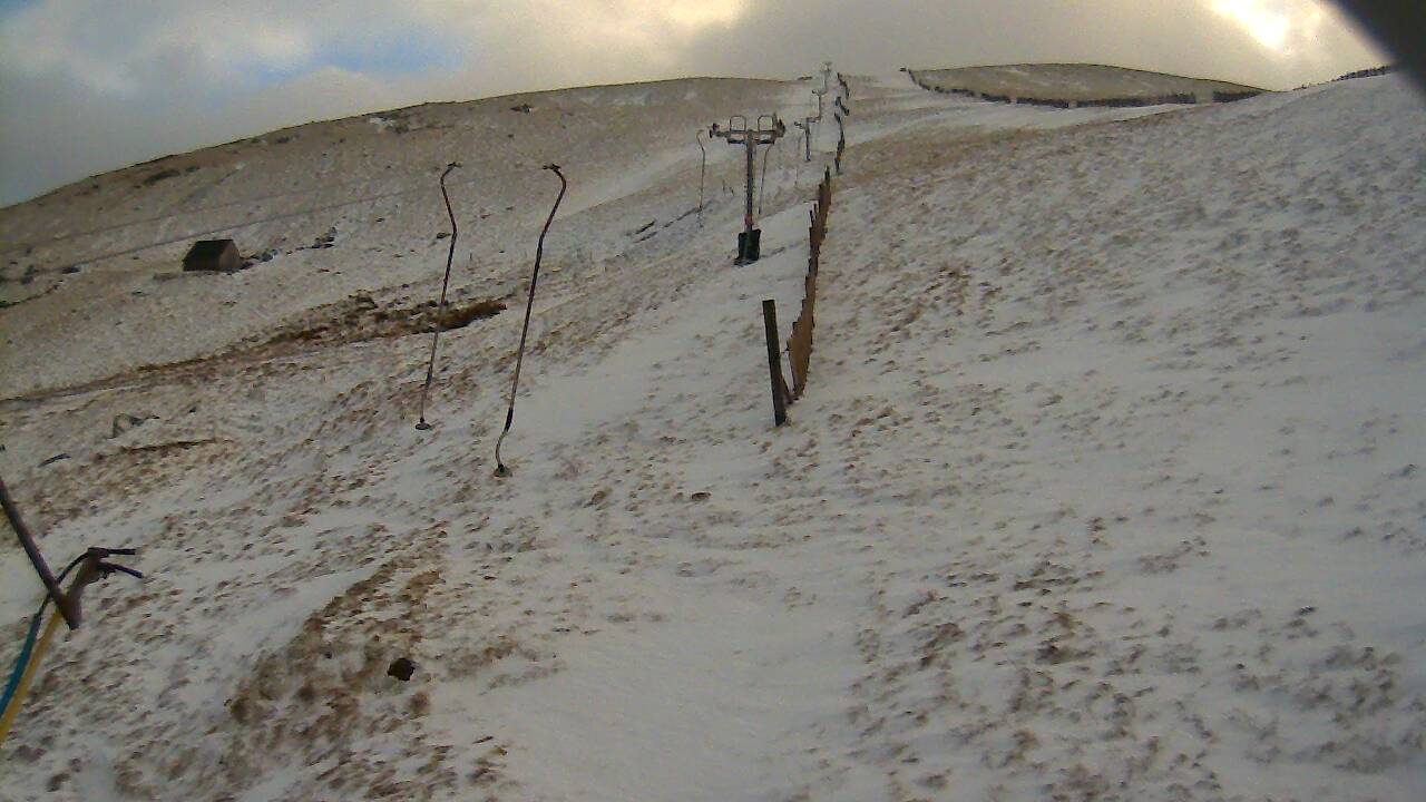 Image from 2022/02/06 for Tow Hut