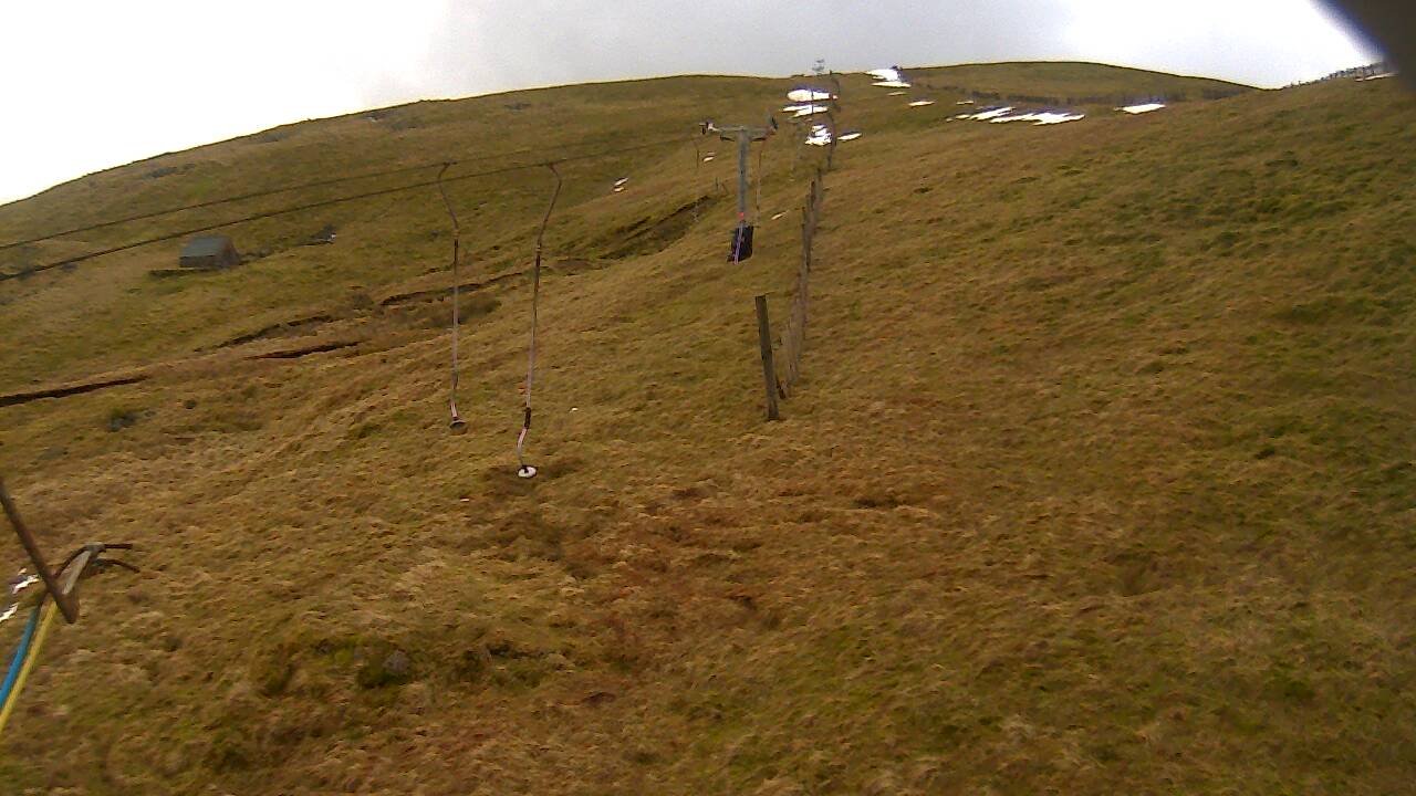 Image from 2022/02/09 for Tow Hut