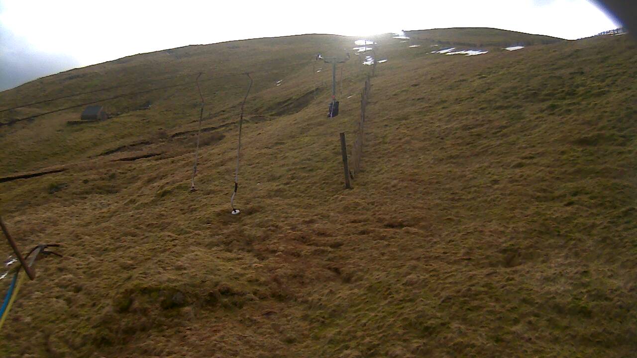 Image from 2022/02/09 for Tow Hut