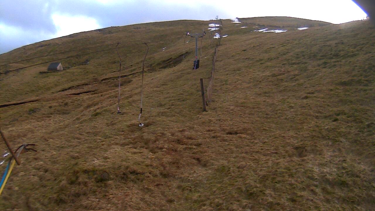 Image from 2022/02/09 for Tow Hut