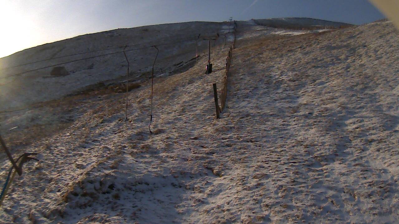 Image from 2022/02/11 for Tow Hut