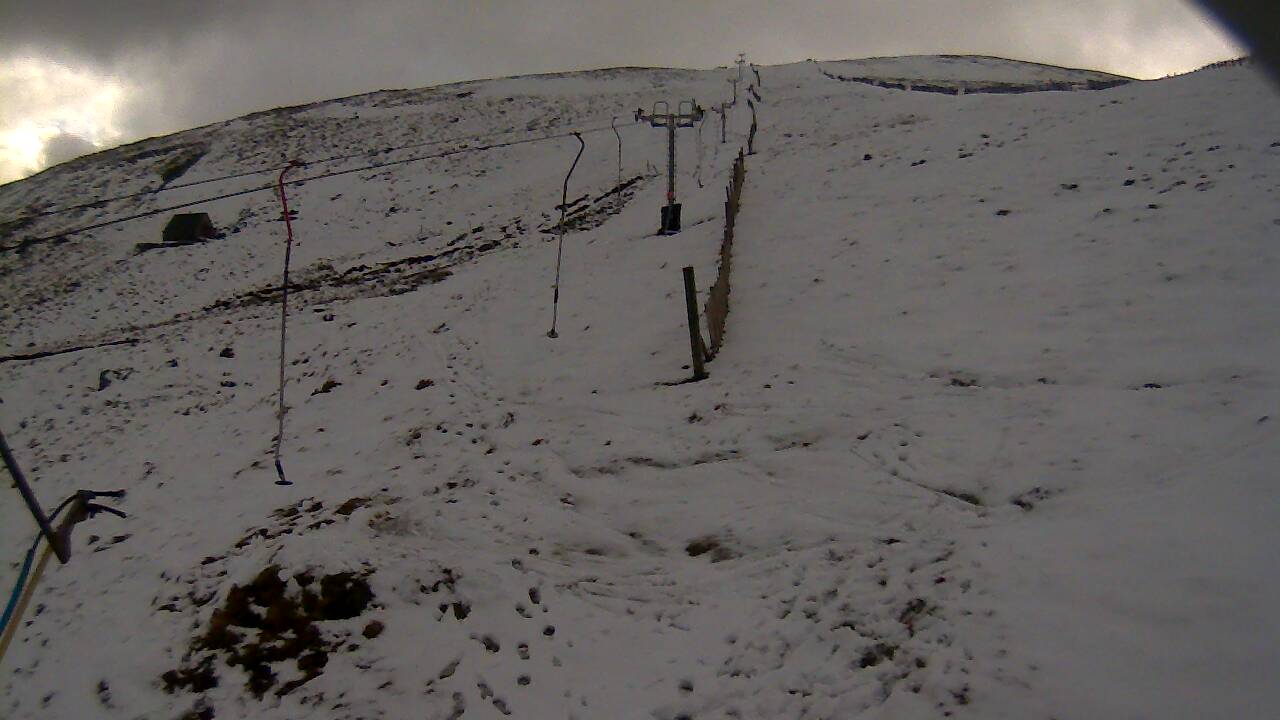 Image from 2022/02/15 for Tow Hut