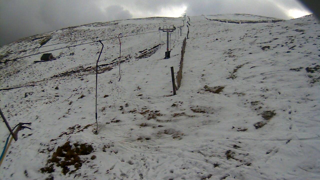 Image from 2022/02/15 for Tow Hut