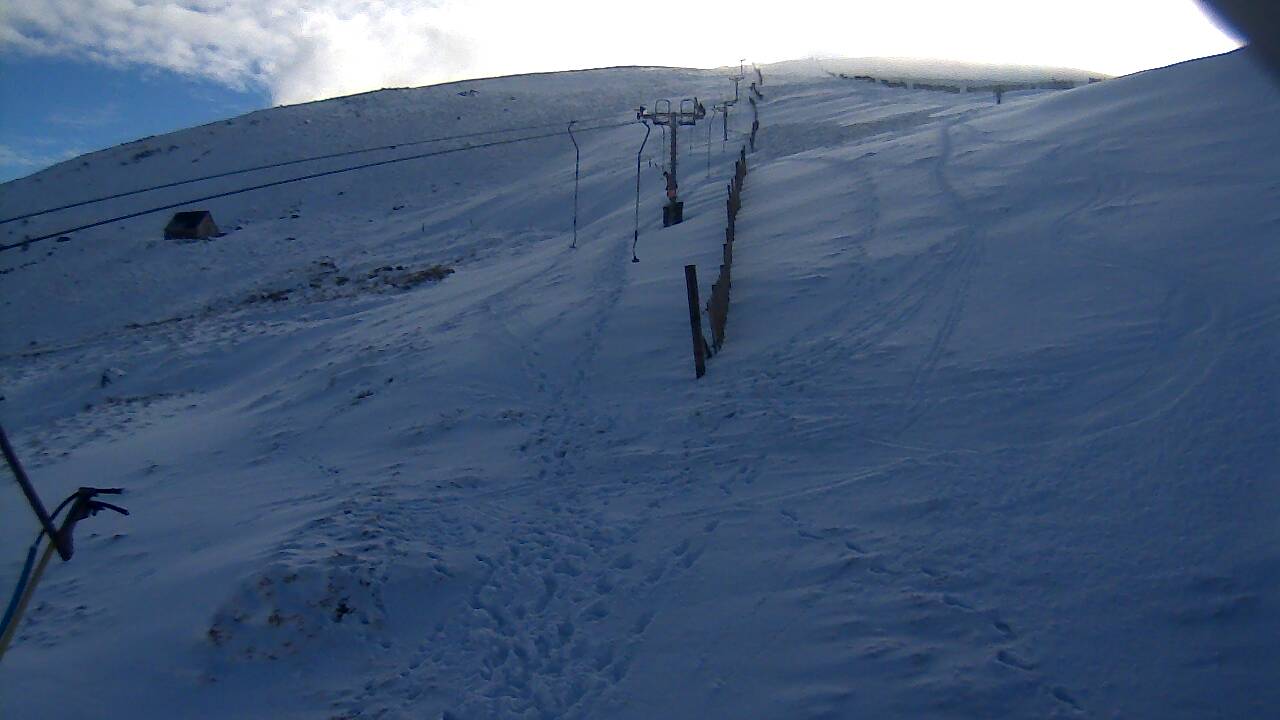 Image from 2022/02/19 for Tow Hut