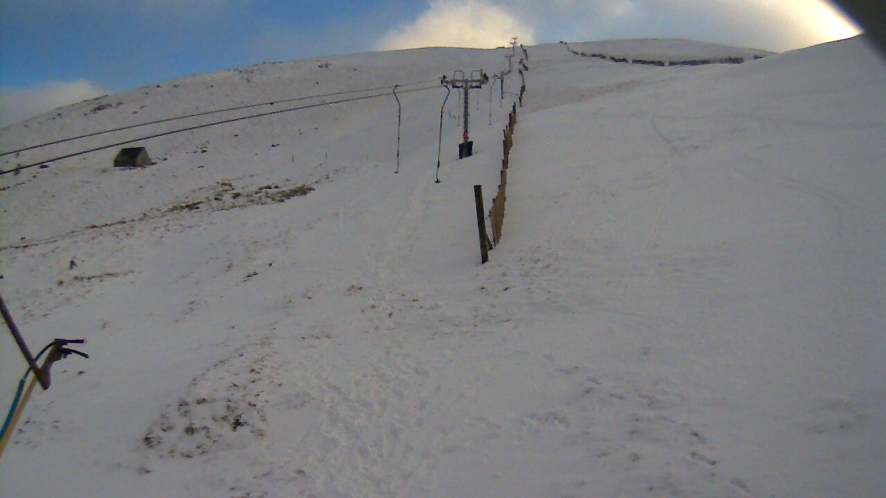 Image from 2022/02/19 for Tow Hut