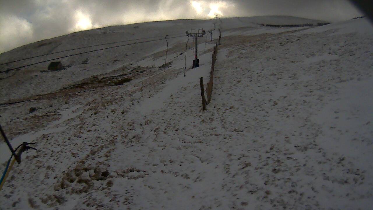 Image from 2022/02/24 for Tow Hut