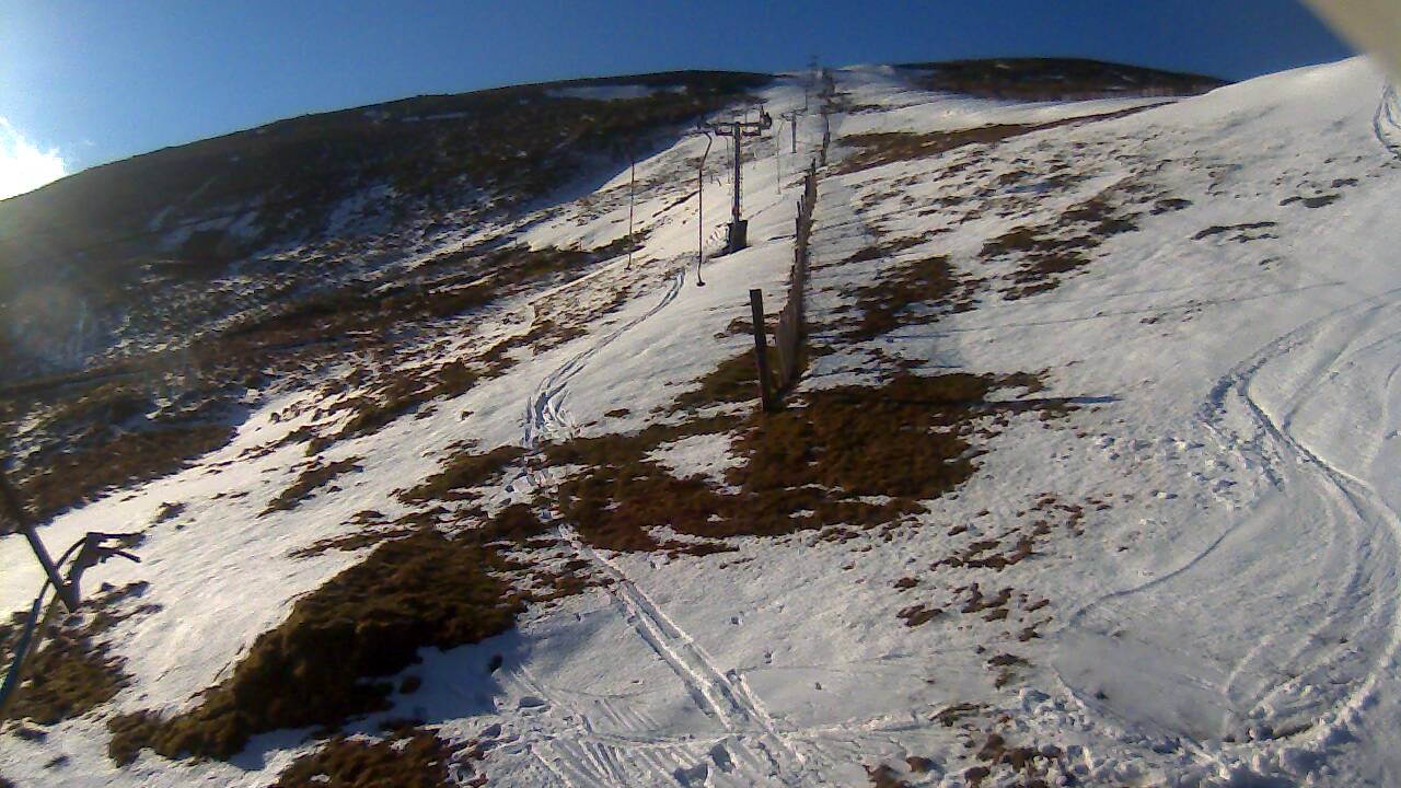 Image from 2022/02/27 for Tow Hut