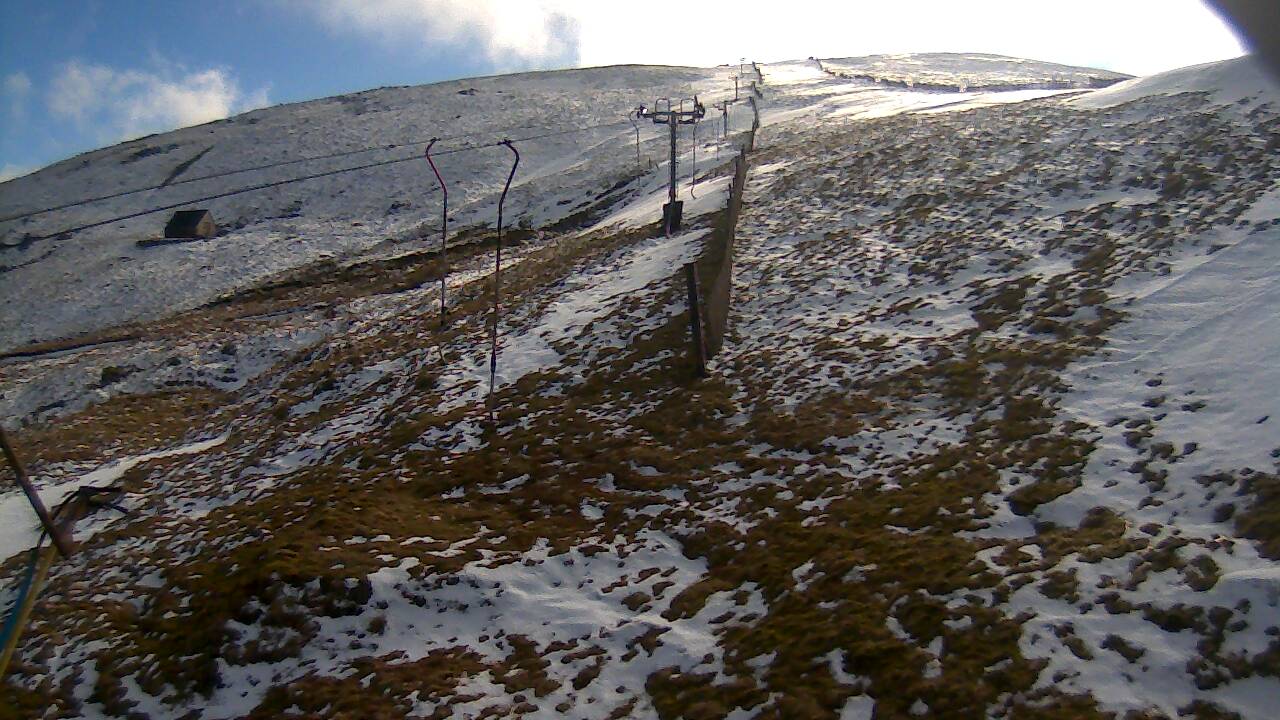 Image from 2022/03/07 for Tow Hut