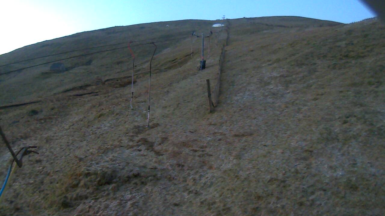 Image from 2022/03/21 for Tow Hut