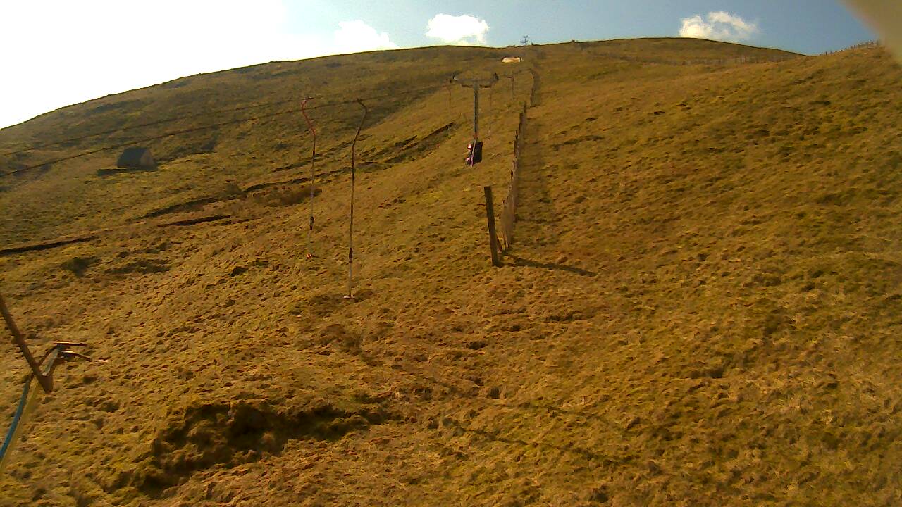 Image from 2022/03/26 for Tow Hut