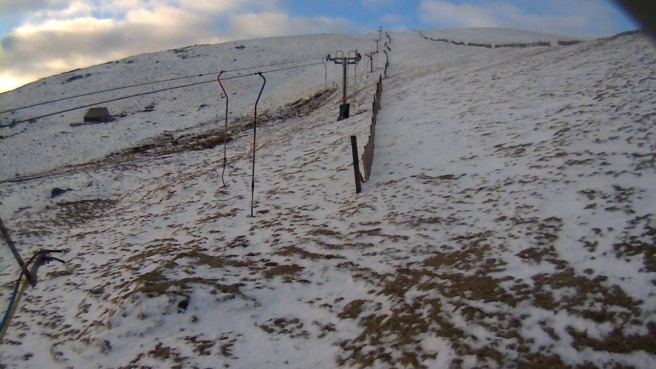 Image from 2022/04/02 for Tow Hut