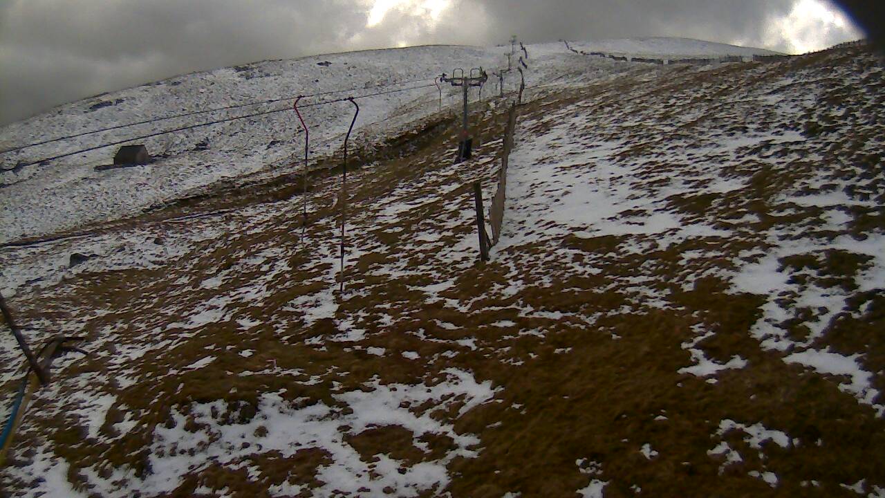 Image from 2022/04/02 for Tow Hut