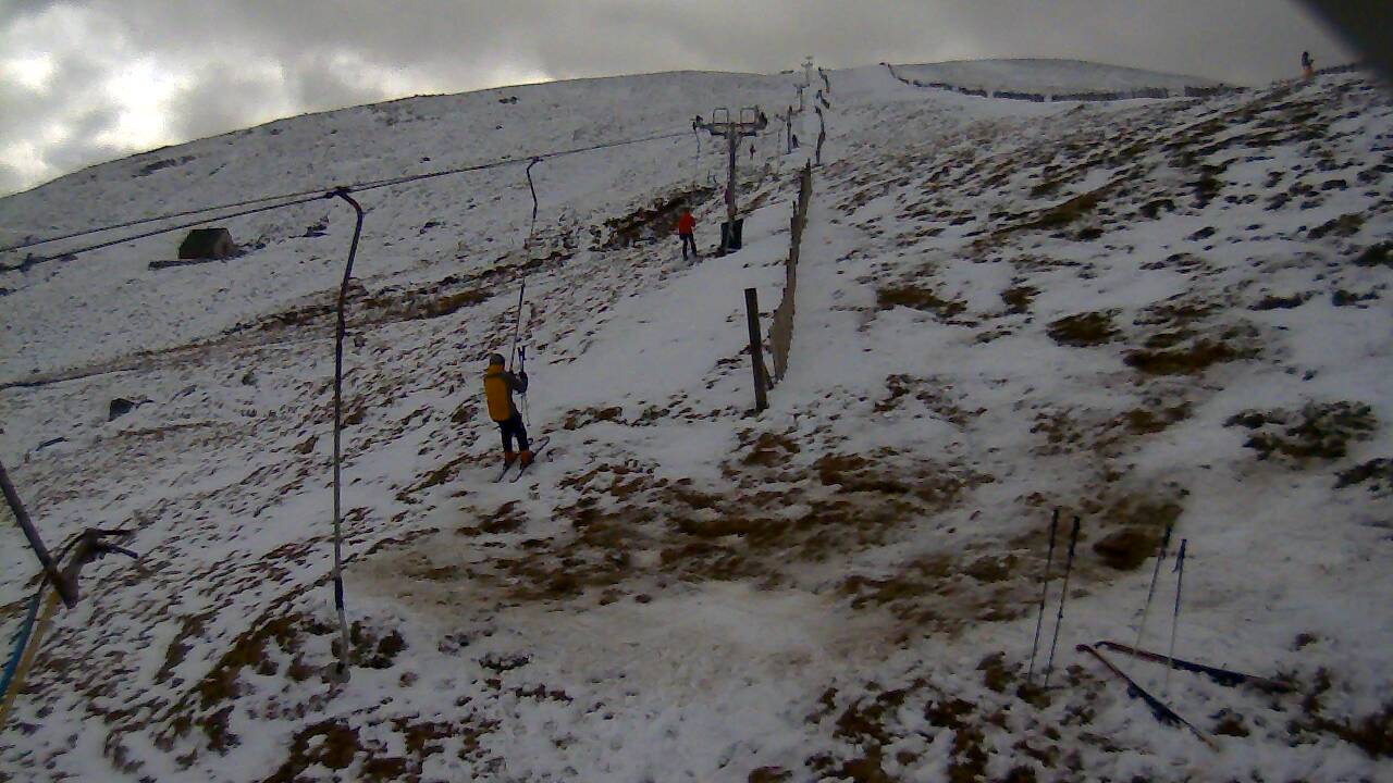 Image from 2022/04/09 for Tow Hut