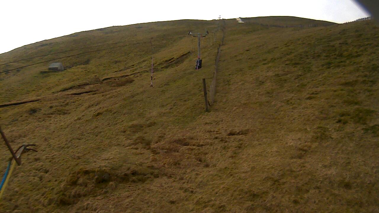 Image from 2022/04/14 for Tow Hut