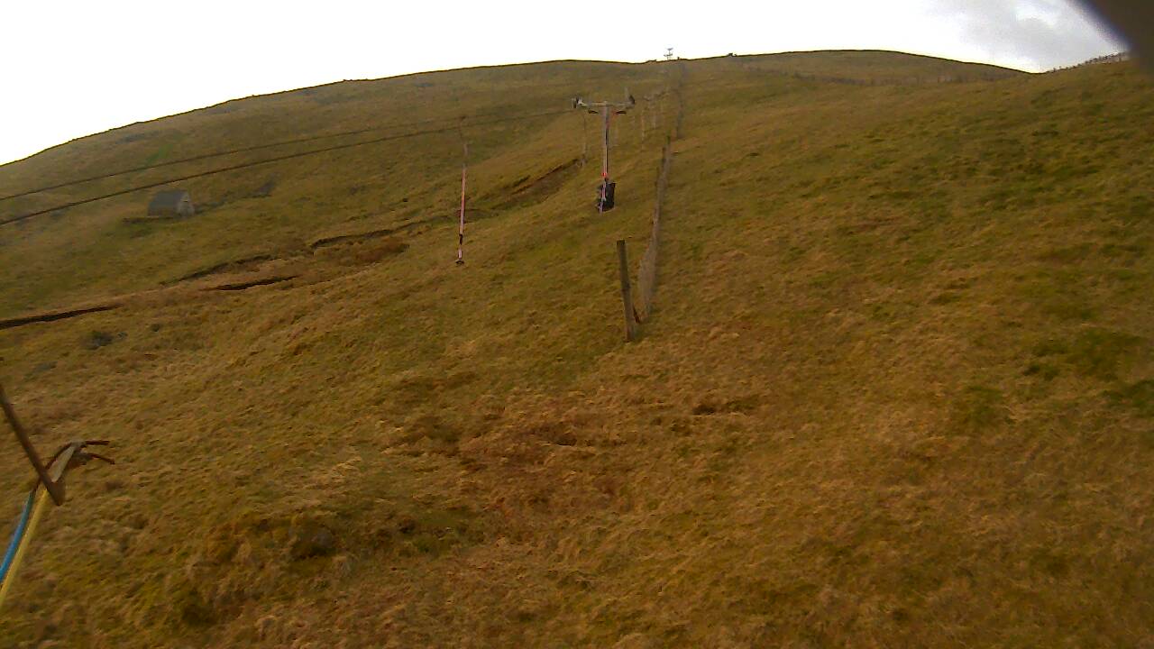 Image from 2022/04/17 for Tow Hut