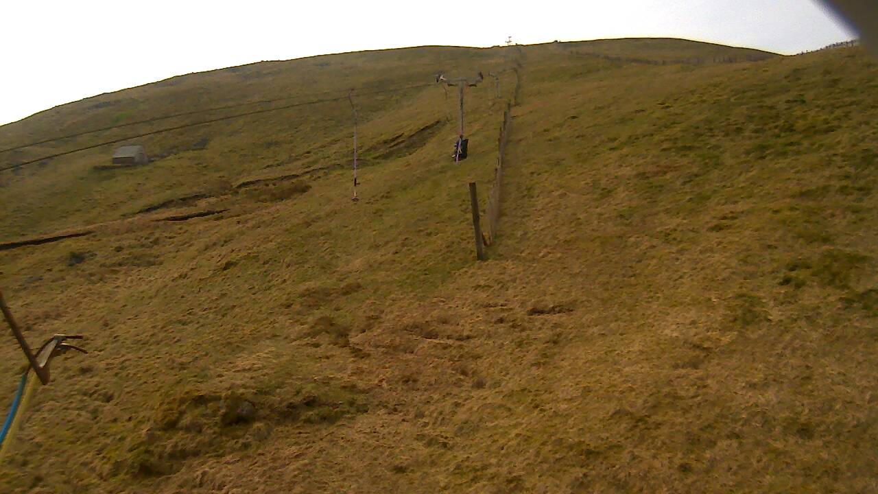 Image from 2022/04/17 for Tow Hut