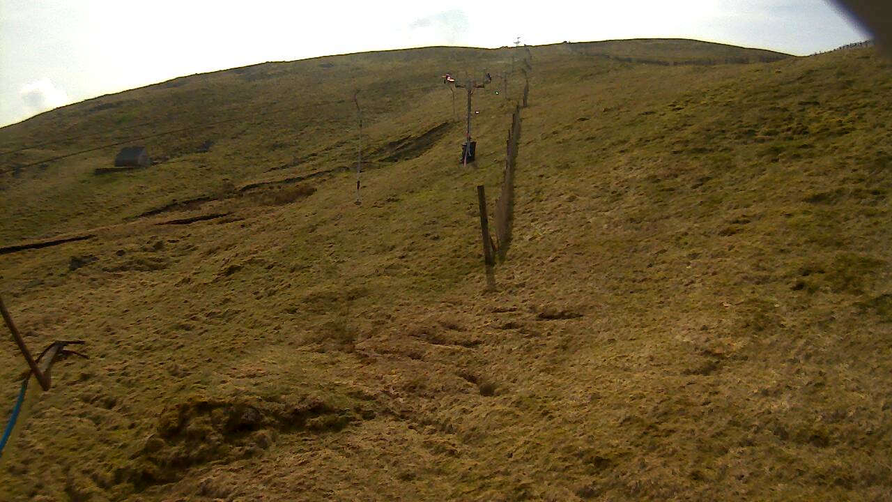 Image from 2022/04/17 for Tow Hut