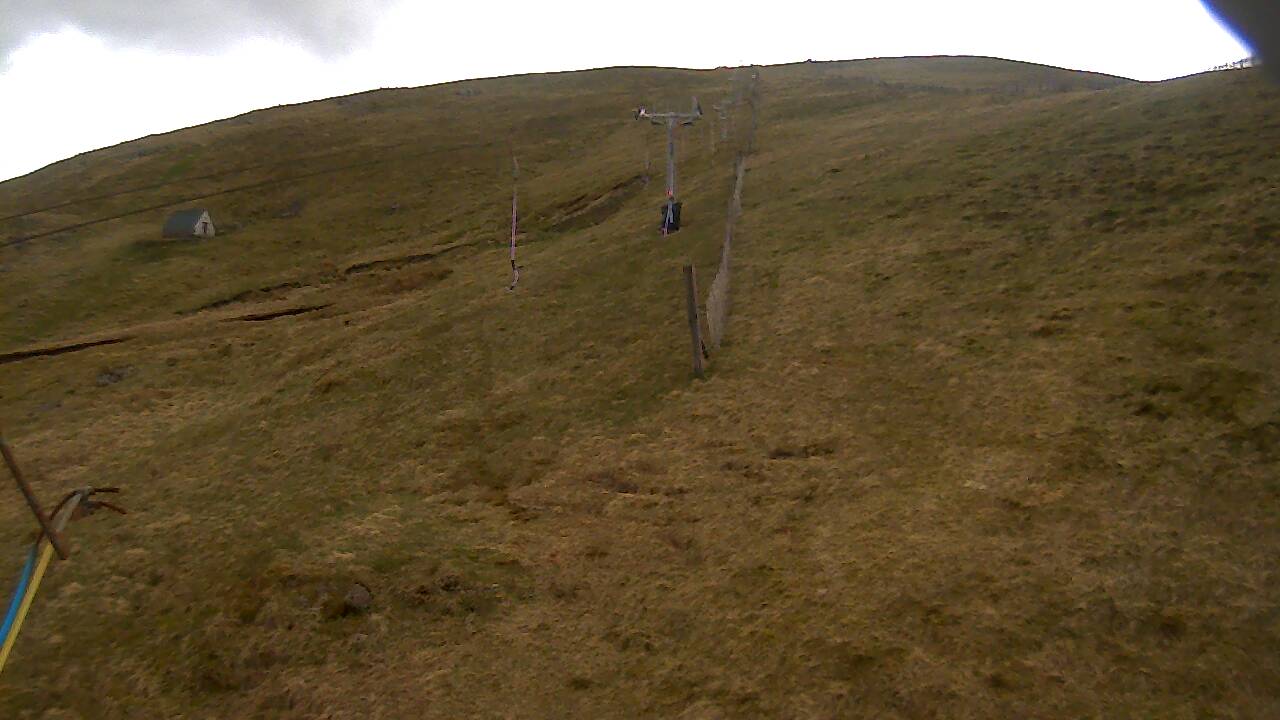 Image from 2022/04/26 for Tow Hut