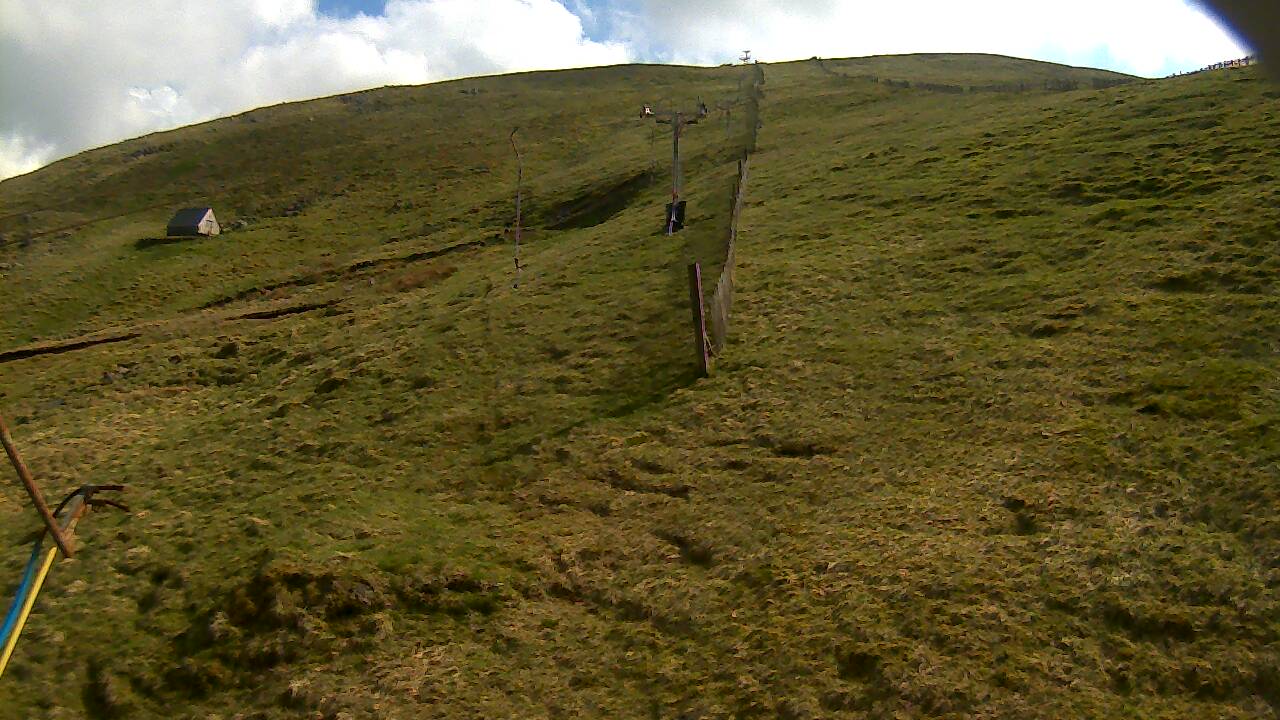 Image from 2022/05/08 for Tow Hut