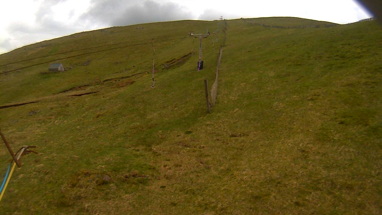 Image from 2022/05/15 for Tow Hut