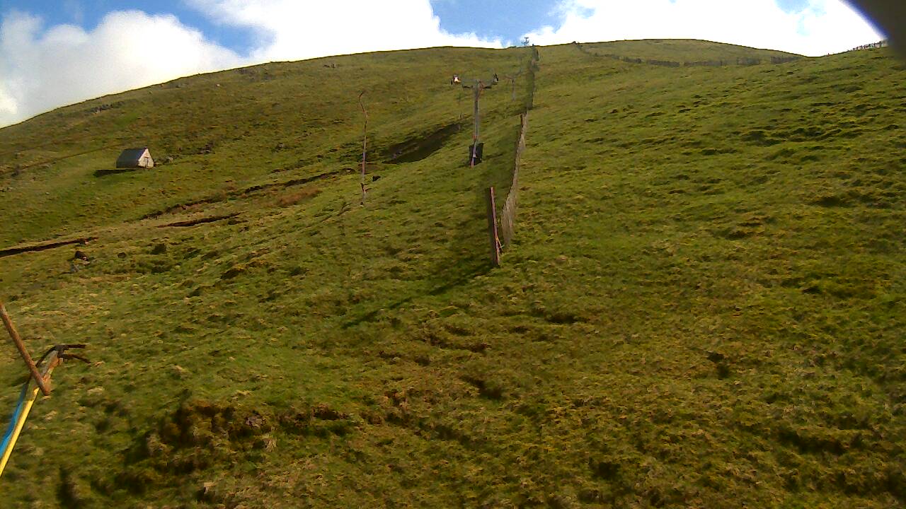 Image from 2022/05/16 for Tow Hut