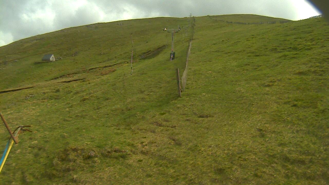 Image from 2022/05/17 for Tow Hut