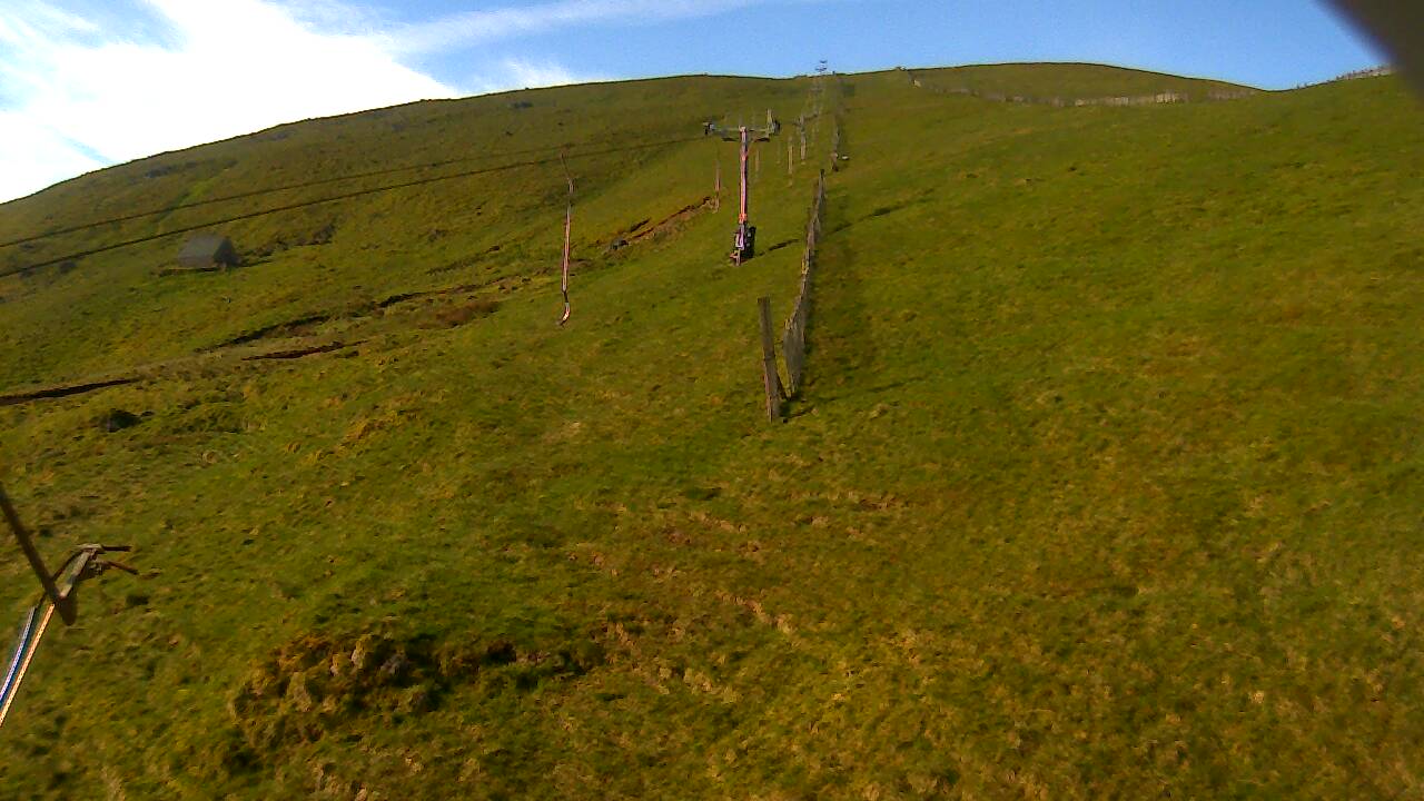 Image from 2022/05/19 for Tow Hut