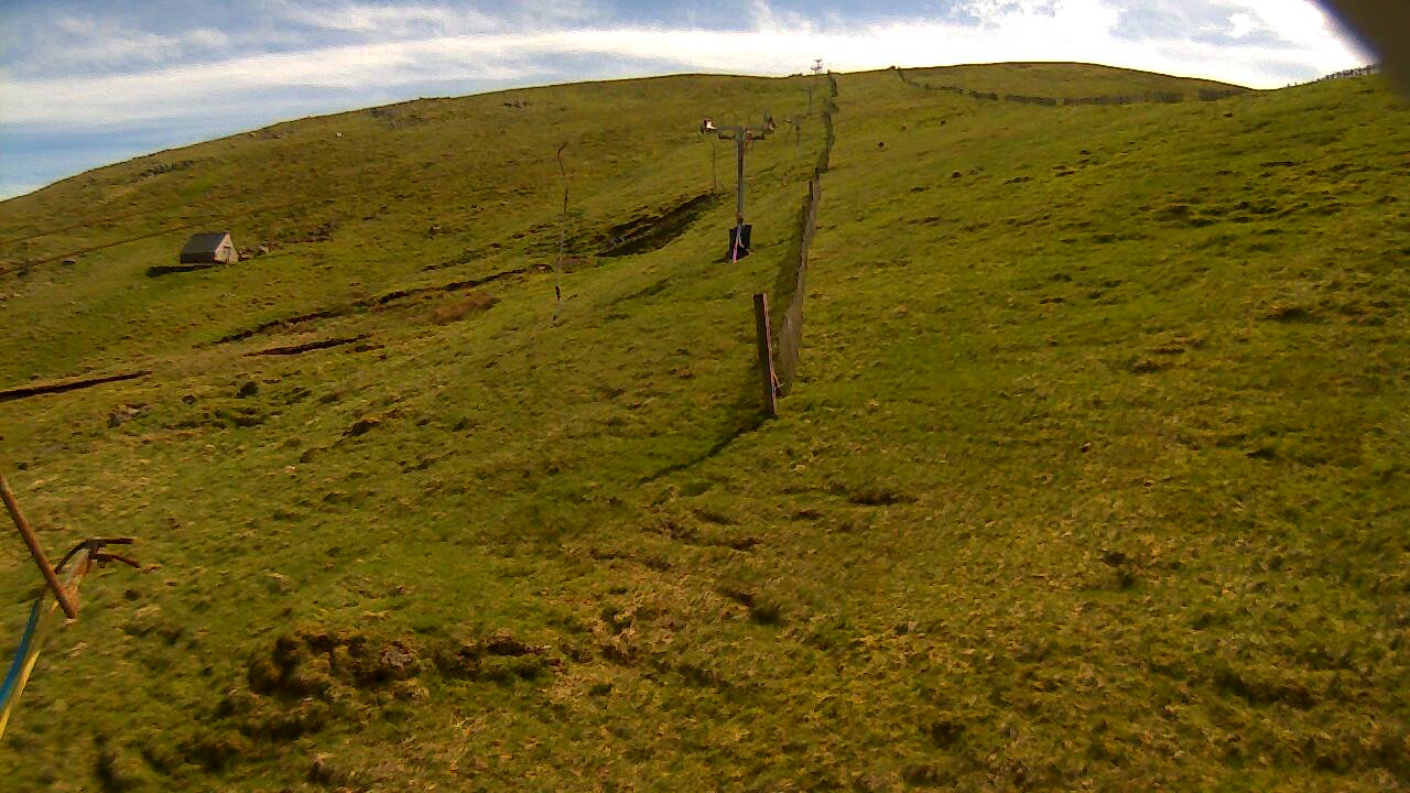 Image from 2022/05/19 for Tow Hut