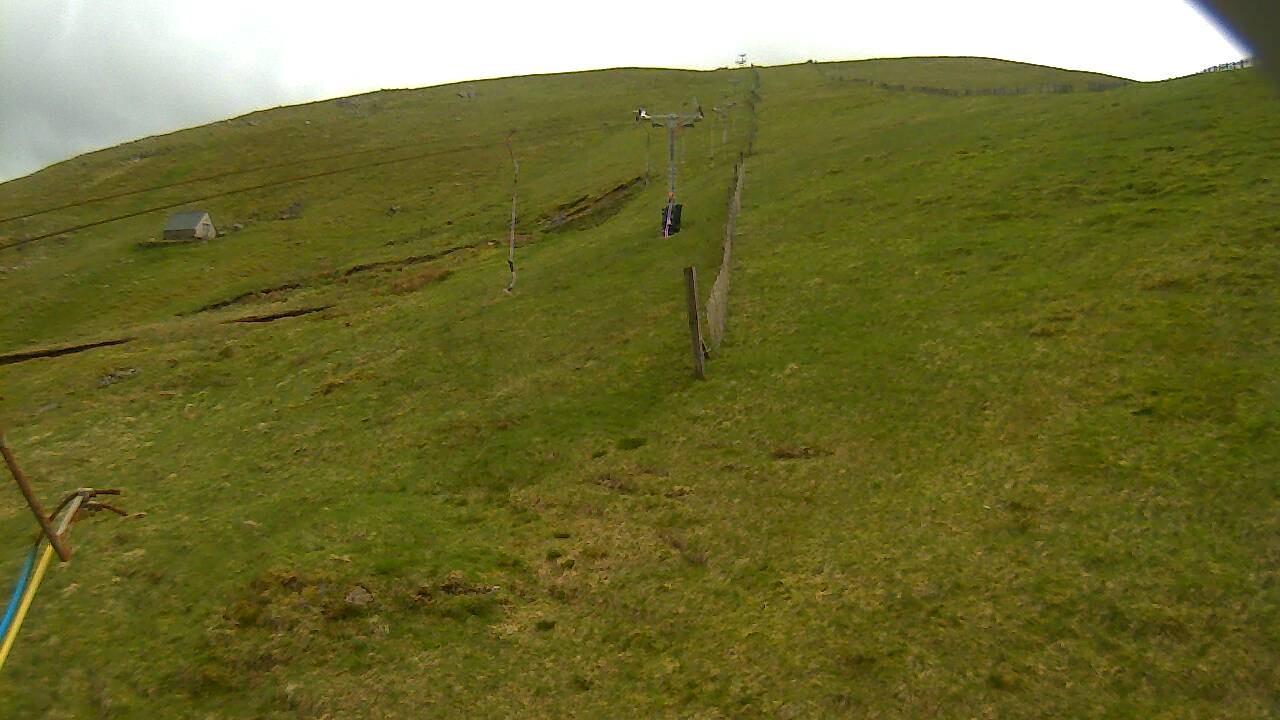 Image from 2022/05/21 for Tow Hut