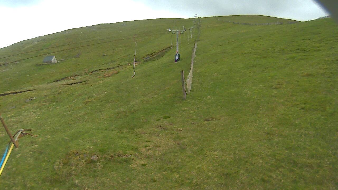 Image from 2022/05/24 for Tow Hut