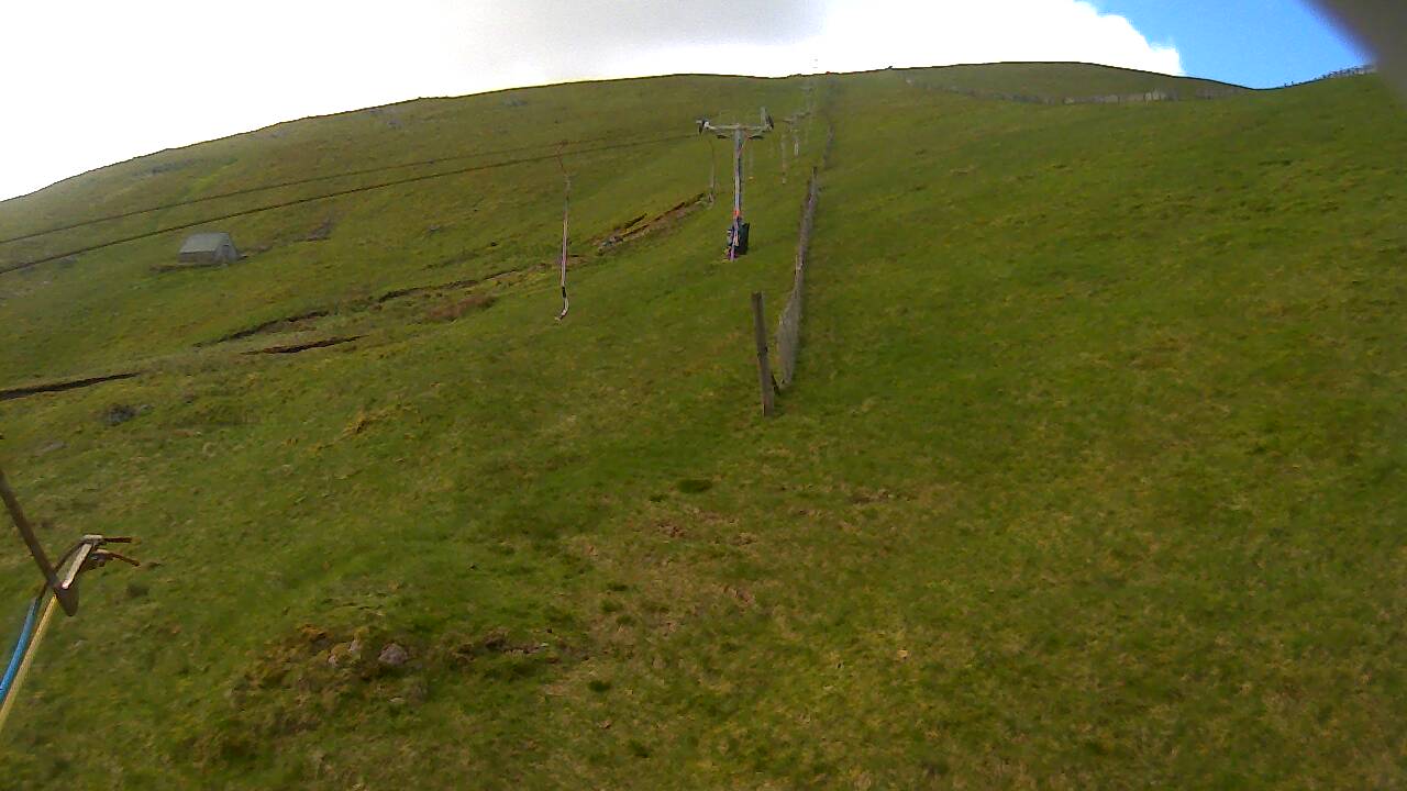 Image from 2022/05/28 for Tow Hut