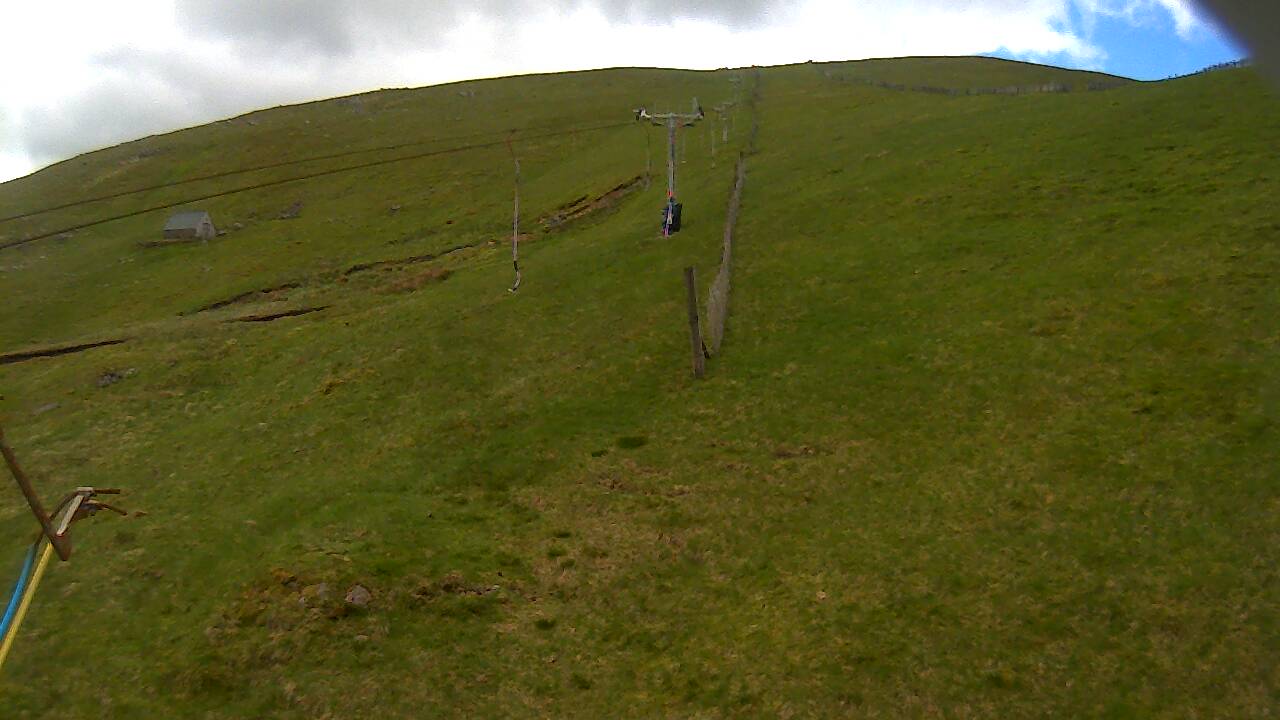 Image from 2022/05/28 for Tow Hut