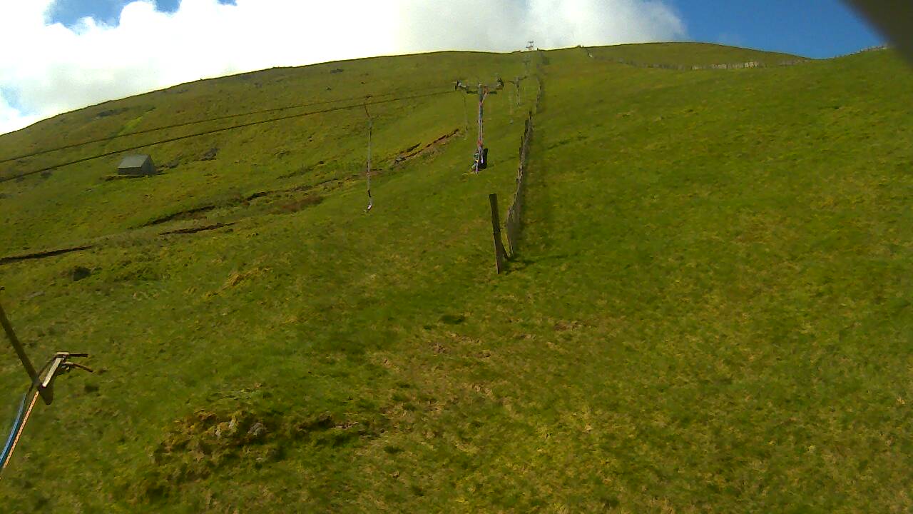 Image from 2022/05/29 for Tow Hut