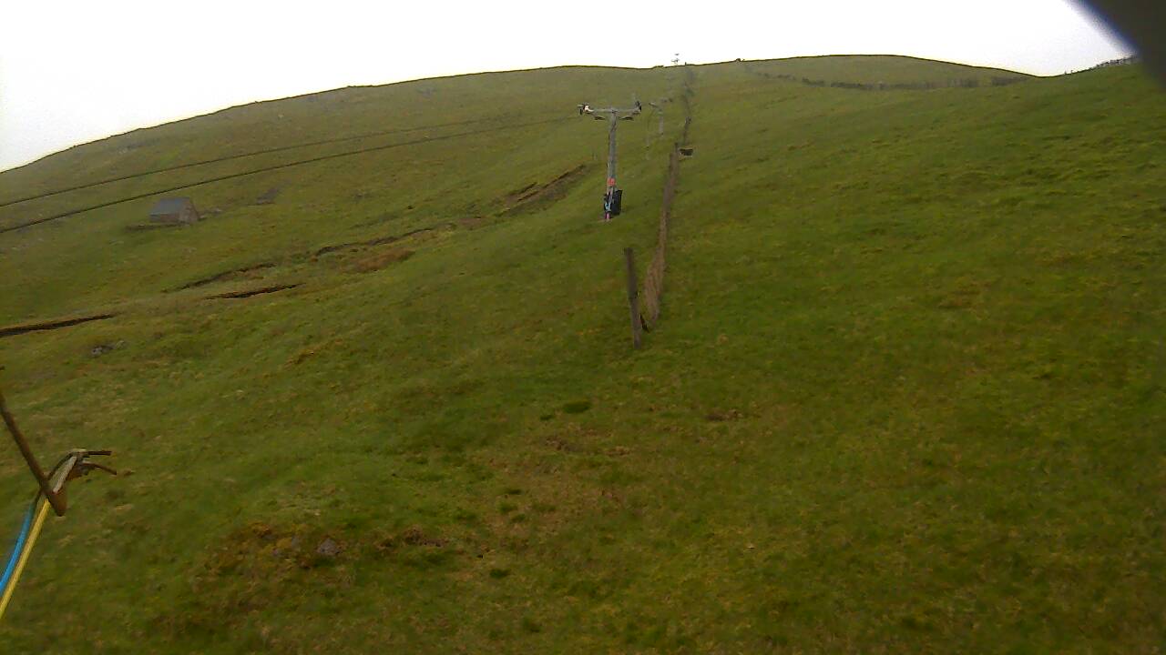 Image from 2022/05/30 for Tow Hut